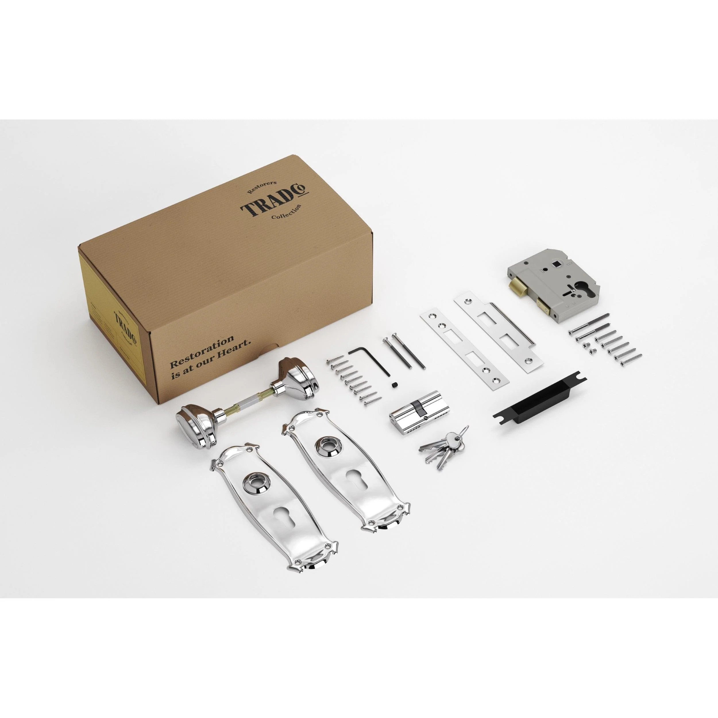 Tradco Door Knob Bungalow Chrome Plated Key/Key Entrance Set - Image 2